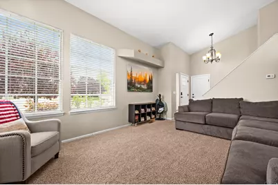 5633 S Crosspark Dr W, Taylorsville, UT 84123 - Photo 2