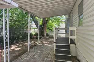 11305 S Hidden Vale Ln E, Sandy, UT 84070 - Photo 18