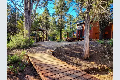 95 S White Oak St, Orderville, UT 84758 - Photo 4