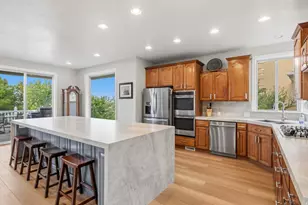 1647 E Wylie Ln S, Draper, UT 84020 - Photo 14