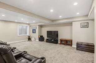 1647 E Wylie Ln S, Draper, UT 84020 - Photo 40