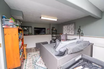 463 W 2125 N, Harrisville, UT 84414 - Photo 16