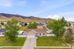 4029 S Lake Mountain Dr, Saratoga Springs, UT 84045 - Photo 2