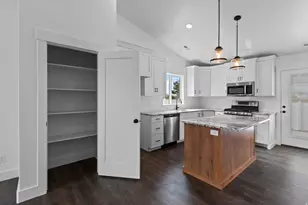 960 W 865 N, Tremonton, UT 84337 - Photo 6