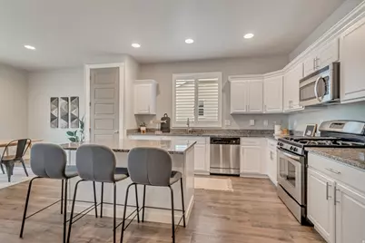 9553 S Alane Hollow Rd W, West Jordan, UT 84081 - Photo 6