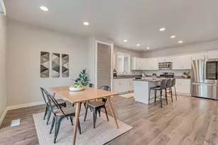 9553 S Alane Hollow Rd W, West Jordan, UT 84081 - Photo 4