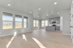5042 W Green Ash Ln, Highland, UT 84003 - Photo 6