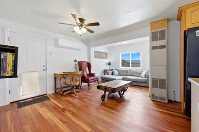 934 N 400 E, Lehi, UT 84043 - Photo 8