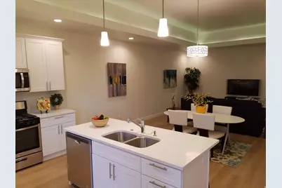 601 E Glenpoint Ct, Stansbury Park, UT 84074 - Photo 8
