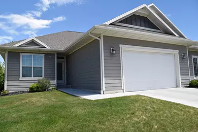 601 E Glenpoint Ct, Stansbury Park, UT 84074 - Photo 2