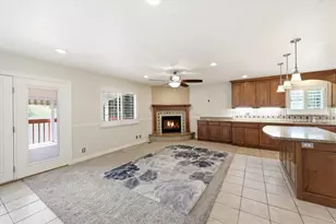 319 N 330 E, Orem, UT 84057 - Photo 10