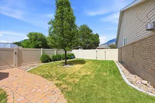 319 N 330 E, Orem, UT 84057 - Photo 36