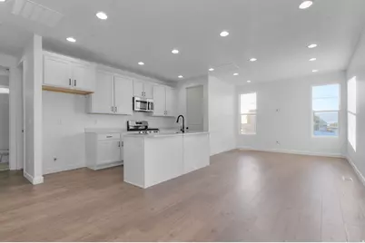 1595 N 3225 W, Provo, UT 84601 - Photo 8