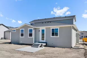 6797 N Desert Crk, Eagle Mountain, UT 84005 - Photo 2