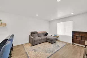 1112 E Quarterdeck Way, Saratoga Springs, UT 84045 - Photo 12