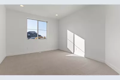 5093 W Crimson Oak Ln, Highland, UT 84003 - Photo 8