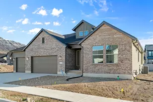 5093 W Crimson Oak Ln, Highland, UT 84003 - Photo 2