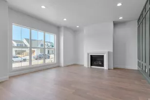 461 W Smt Ln, Kaysville, UT 84037 - Photo 8