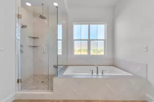 461 W Smt Ln, Kaysville, UT 84037 - Photo 24