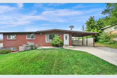 447 E 550 S, Bountiful, UT 84010 - Photo 2
