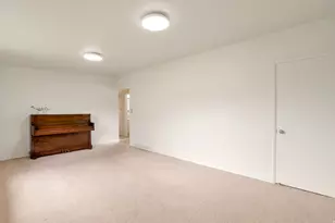 447 E 550 S, Bountiful, UT 84010 - Photo 6