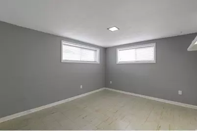 447 E 550 S, Bountiful, UT 84010 - Photo 16