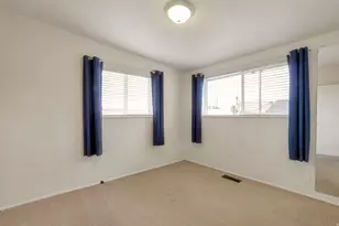 447 E 550 S, Bountiful, UT 84010 - Photo 12