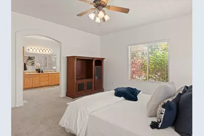 4602 S Hathaway Dr E, Roy, UT 84067 - Photo 22