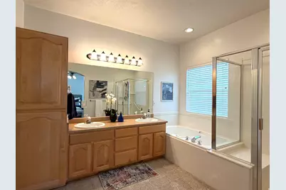 4602 S Hathaway Dr E, Roy, UT 84067 - Photo 24