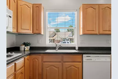 4602 S Hathaway Dr E, Roy, UT 84067 - Photo 16