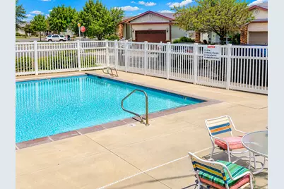 4602 S Hathaway Dr E, Roy, UT 84067 - Photo 52