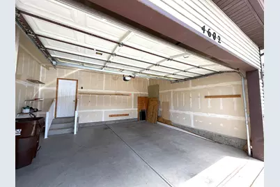 4602 S Hathaway Dr E, Roy, UT 84067 - Photo 52