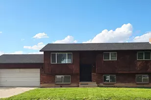 953 E 2850 S, Naples, UT 84078 - Photo 2