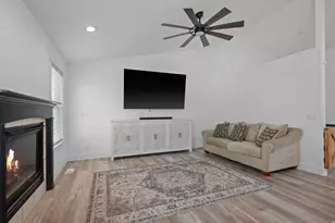 4615 W Aire Dr S, West Jordan, UT 84088 - Photo 12
