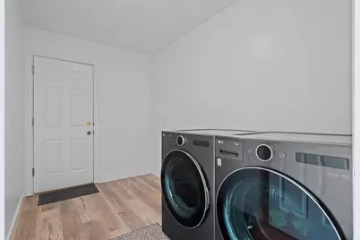 4615 W Aire Dr S, West Jordan, UT 84088 - Photo 14