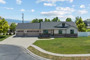 4615 W Aire Dr S, West Jordan, UT 84088 - Photo 4