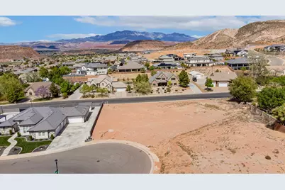 1067 E Bronco Dr #21, Washington, UT 84780 - Photo 1