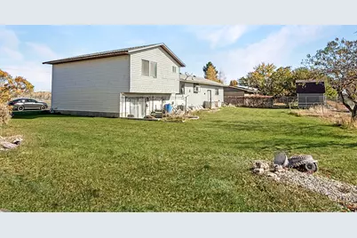 255 W 500 S, Ferron, UT 84523 - Photo 30