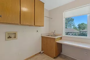 164 W 1880 N, Orem, UT 84057 - Photo 18