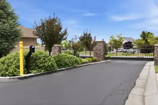 3802 W Autumn Rain Rd S, South Jordan, UT 84009 - Photo 2