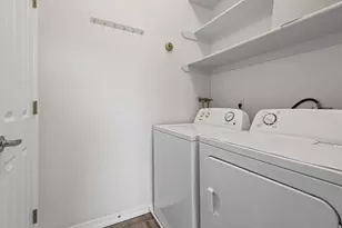 70 N Main St, Bountiful, UT 84010 - Photo 14