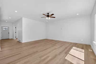 99 S 940 #55 E, Santaquin, UT 84655 - Photo 10