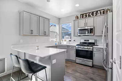 1069 W Osprey Dr, Stansbury Park, UT 84074 - Photo 10