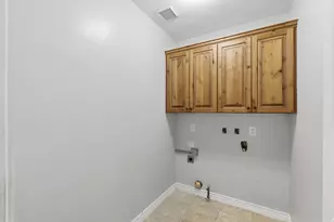 6017 W Heritage Hill Dr S, Herriman, UT 84096 - Photo 16