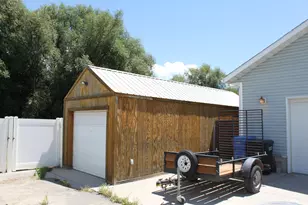 2708 S Main St, Nibley, UT 84321 - Photo 14