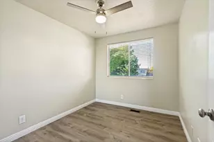 4541 W 6015 S, Kearns, UT 84118 - Photo 16