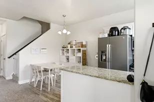 1792 E Skyline Dr, Eagle Mountain, UT 84005 - Photo 12