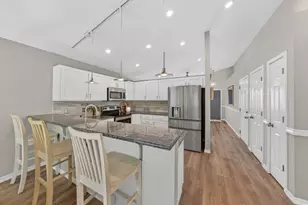 14368 S Honeyfield Dr E, Draper, UT 84020 - Photo 6
