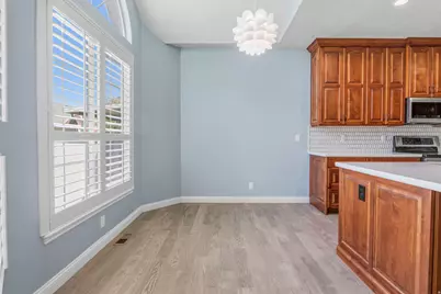 1092 W Tithing Hill Pl S, Riverton, UT 84065 - Photo 10
