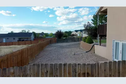 1797 E Sunset Rd, Enoch, UT 84721 - Photo 58